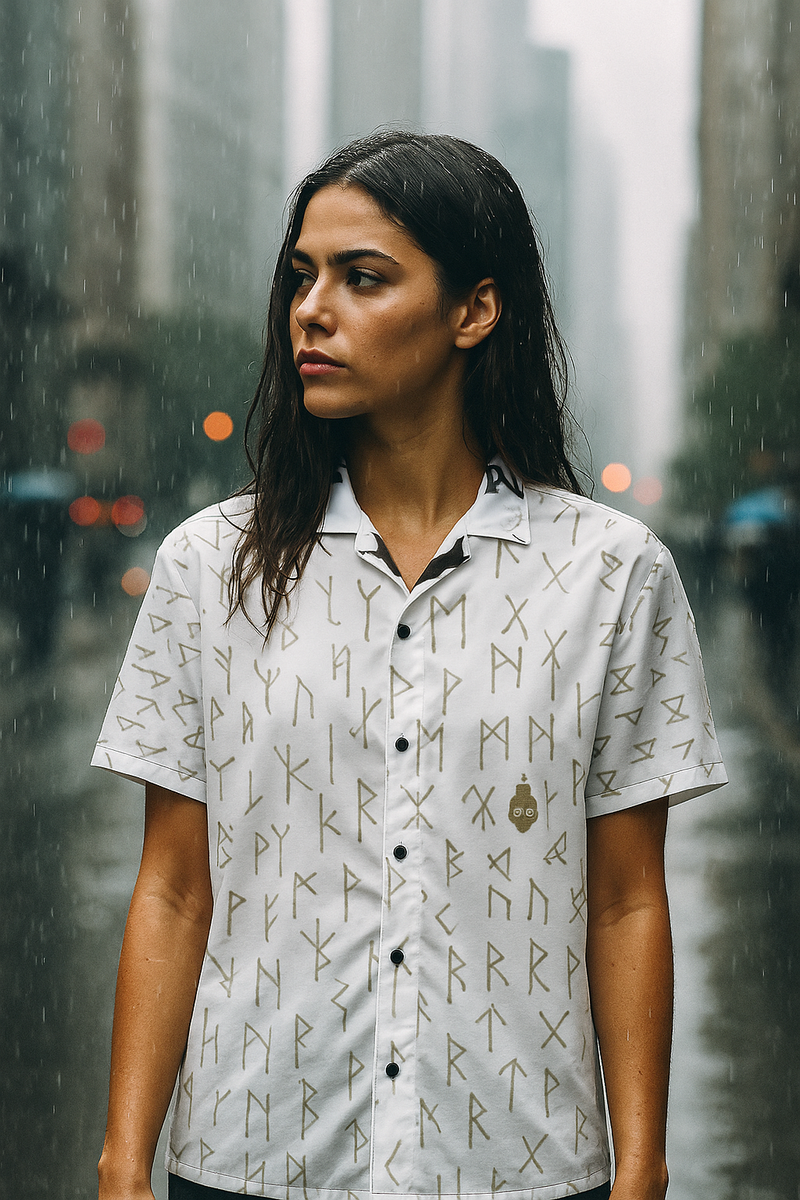 Camicia unisex rune per la sopravvivenza